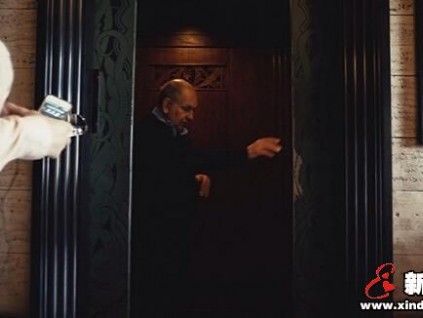 在洛杉磯做了40年電梯操作員，他能讓你對(duì)人性重拾信心