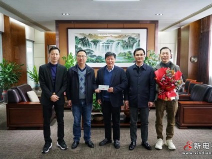 浙江湖州南潯區(qū)、練市鎮(zhèn)政府助力恒達富士電梯虎年新春開復工順利進行
