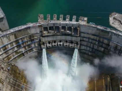 萊茵斜行電梯的又一杰作：助力世界頂級水電工程