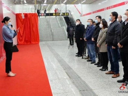 蘇州軌道交通勞動路站2、5號線換乘通道加裝無障礙電梯啟用儀式
