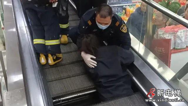 上海扶梯