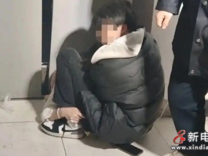 “我的下半身麻了！沒有知覺了！”?合肥一女子下半身被電梯轎廂壓住