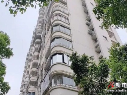 福建福州某小區(qū)5部電梯CPU主板遭遇雷擊損壞，電梯停擺高層業(yè)主出行困難